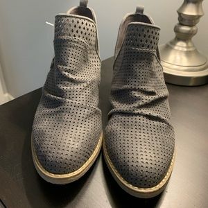 Gray Report Booties Ankle Boots Never Worn